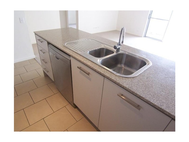 Robina QLD 4226