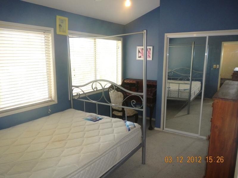 14 Cook Cl, Southport QLD 4215