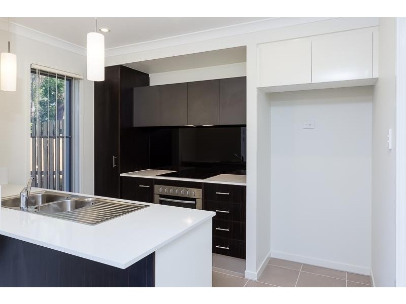 North Lakes QLD 4509