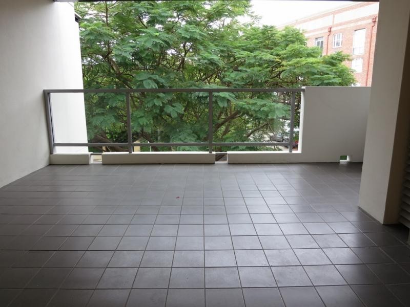 4433 Beeston Street, Teneriffe QLD 4005