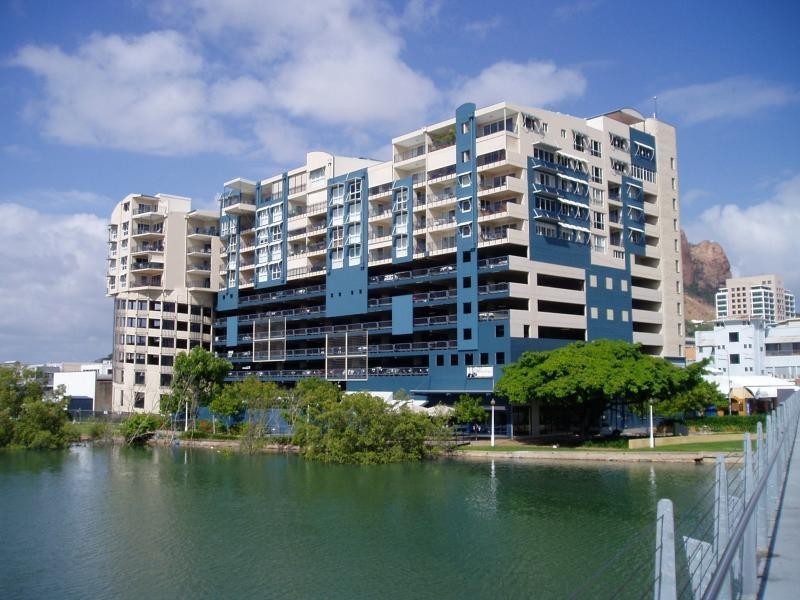 86-124 Ogden street, Townsville City QLD 4810