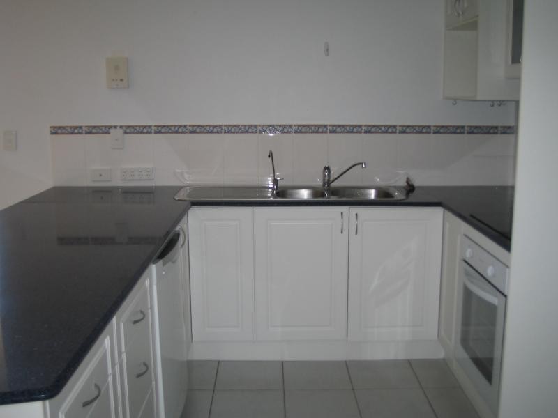 601 / 29 Hill Ave, Burleigh Heads QLD 4220