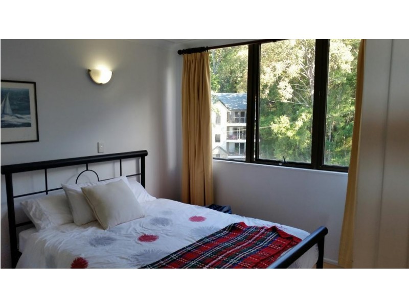 601 / 29 Hill Ave, Burleigh Heads QLD 4220