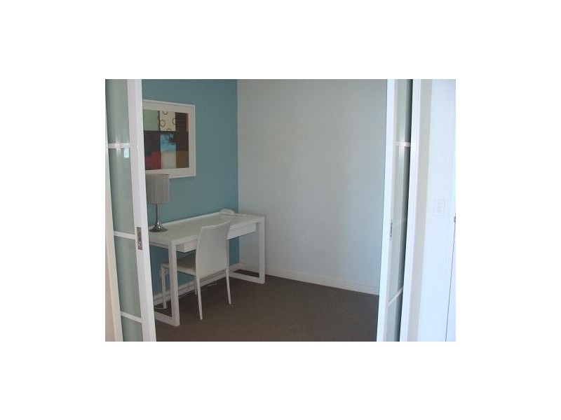 430 Marine Parade, Biggera Waters QLD 4216