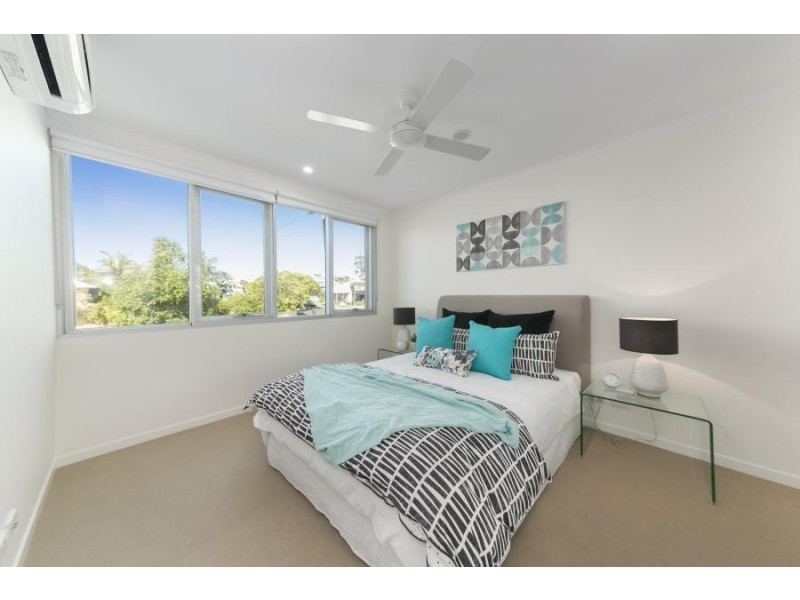 214 / 986 Wynnum Road, Cannon Hill QLD 4170