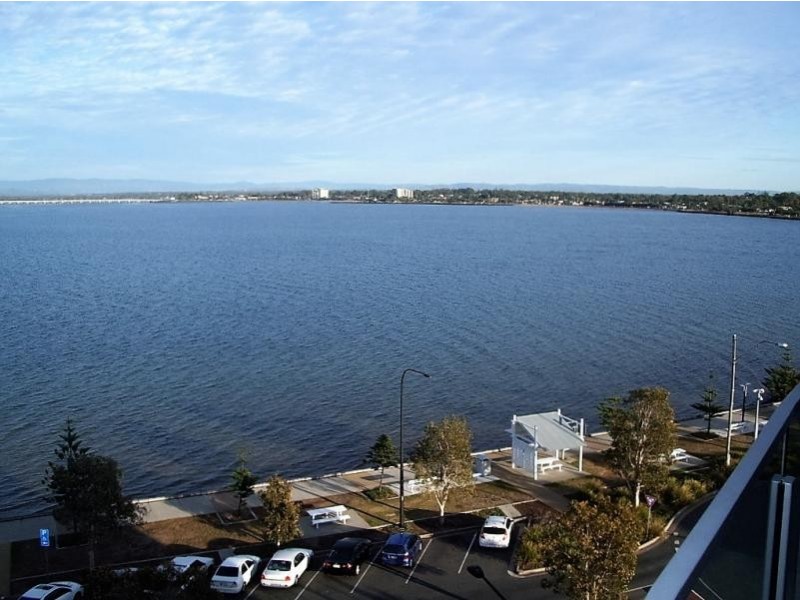 14 Oxley Ave, Woody Point QLD 4019