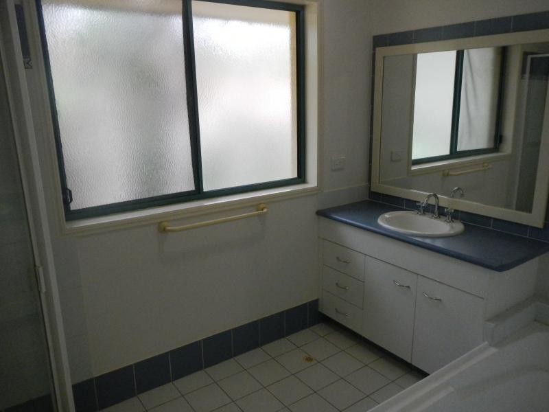 76/28 Ancona St, Carrara QLD 4211