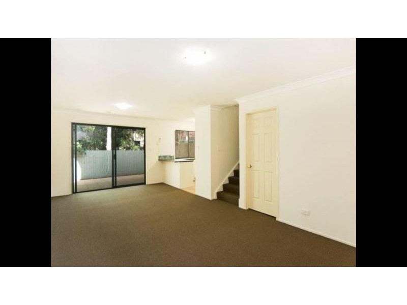 76/28 Ancona St, Carrara QLD 4211