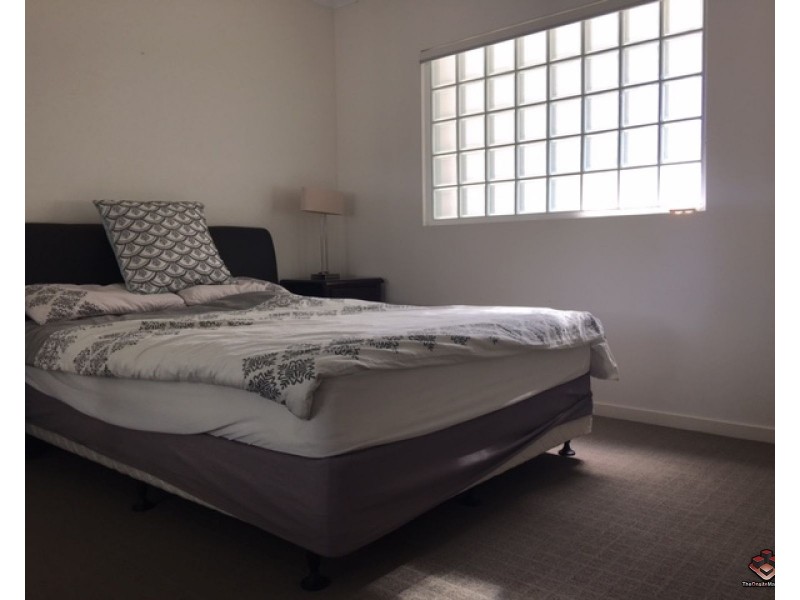 59 Keating St, Indooroopilly QLD 4068