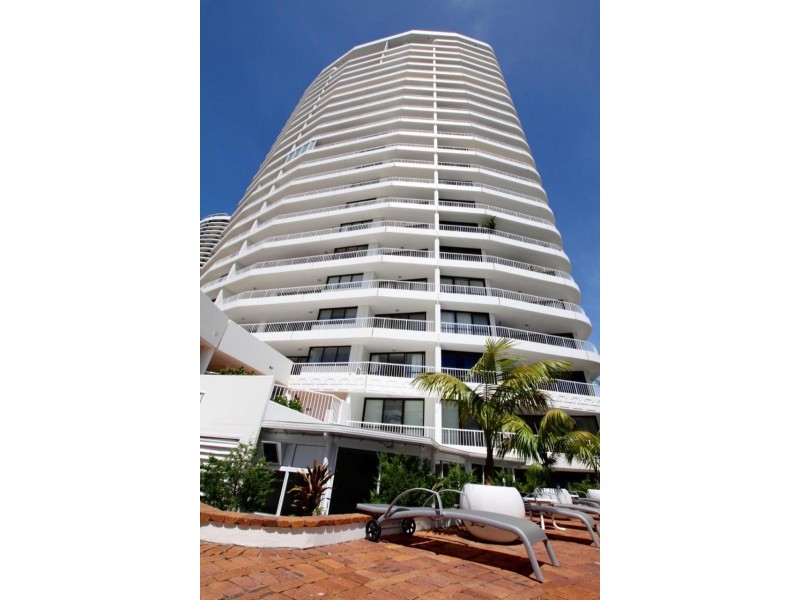 7 Oatland Esplanade, Runaway Bay QLD 4216