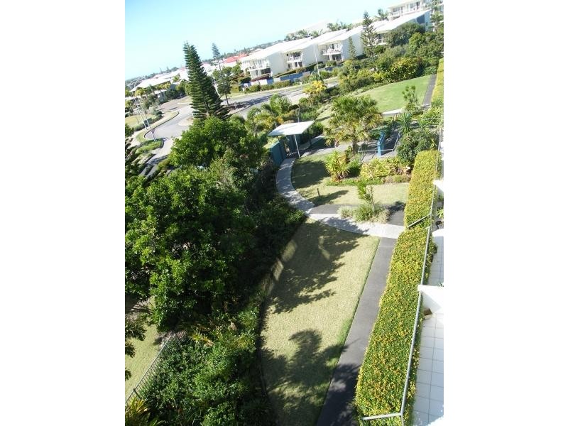 61 / 4 Grand Parade, Parrearra QLD 4575