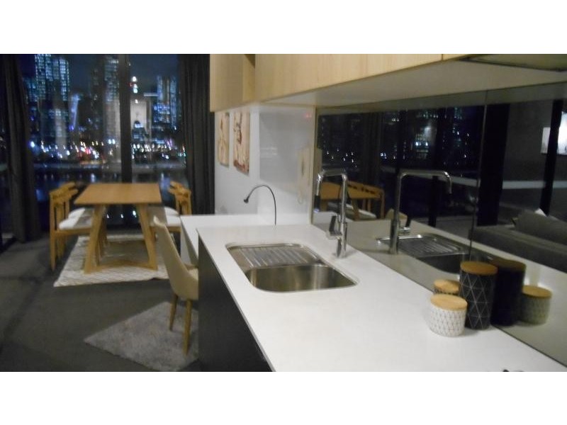 14 – 79 Grey Street, South Brisbane QLD 4101