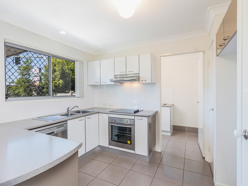 8 Ruocco Street, Bracken Ridge QLD 4017