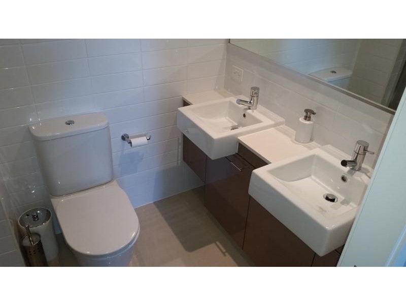 102 / 22 Ben Lexcen Place, Robina QLD 4226