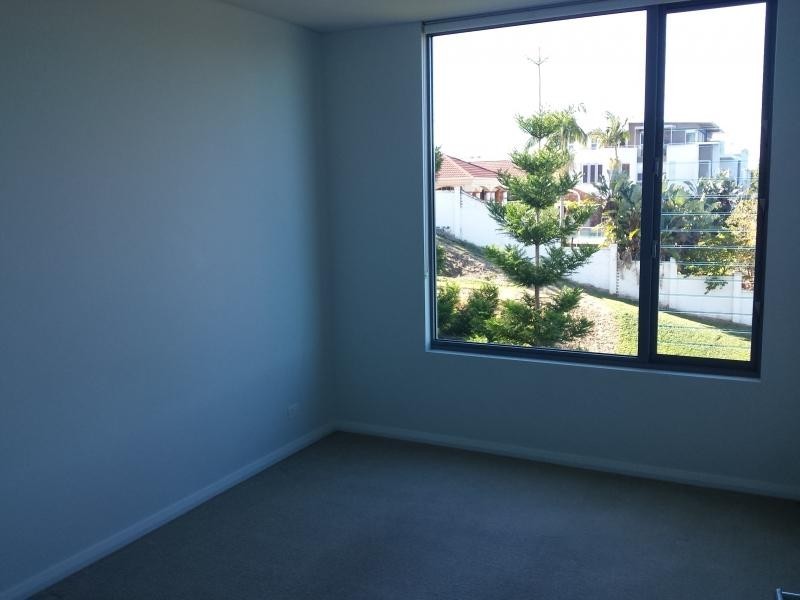 106 / 22 Ben Lexcen Place, Robina QLD 4226