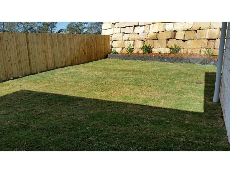 Augustine Heights QLD 4300