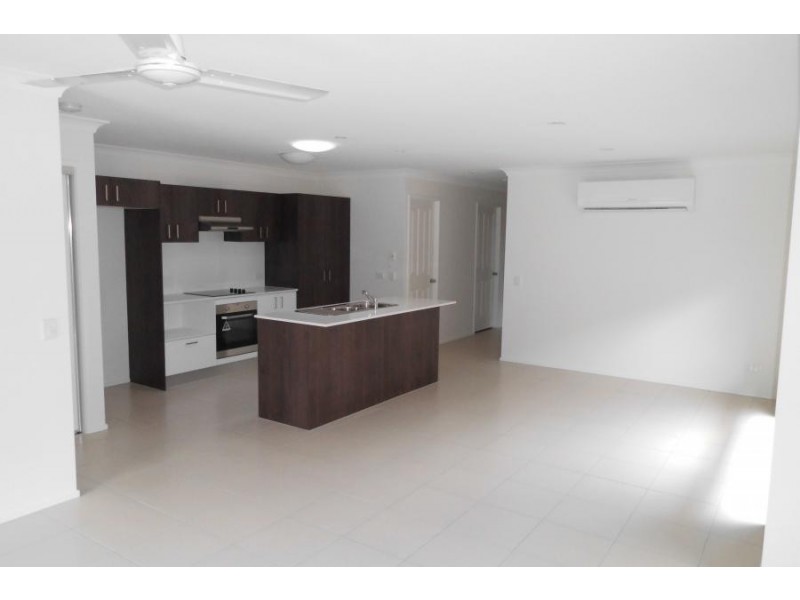 168/ 230 Pulgul St, Urangan QLD 4655