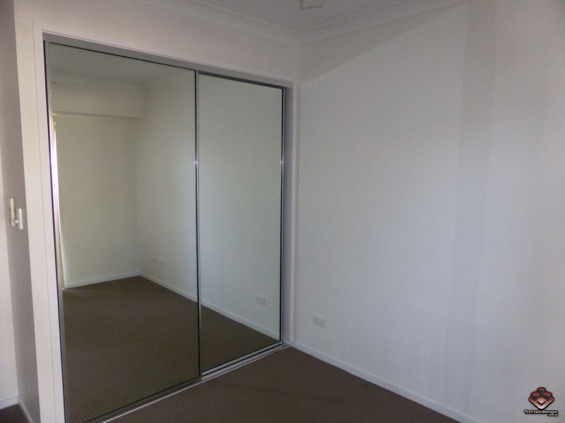 W25/6-24 Henry Street, West End QLD 4810