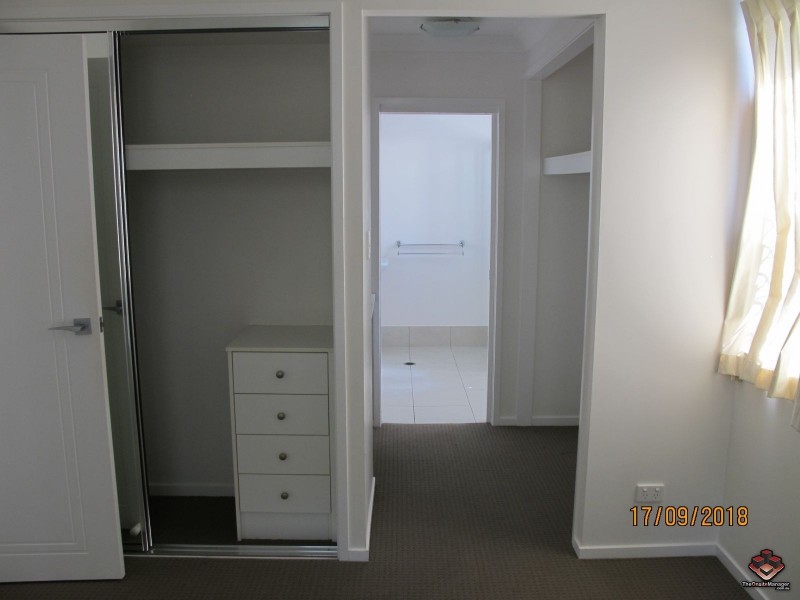 W25/6-24 Henry Street, West End QLD 4810