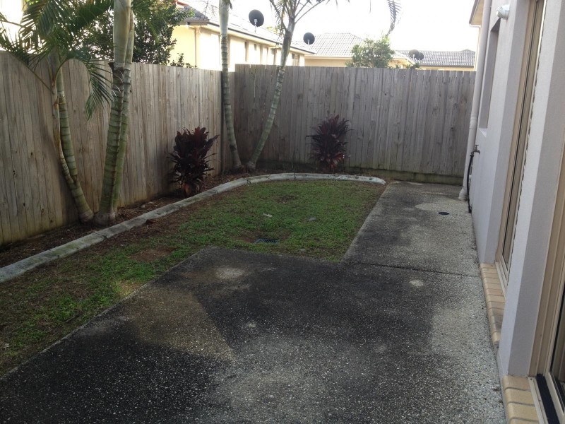 67 Johnston Street, Carina QLD 4152