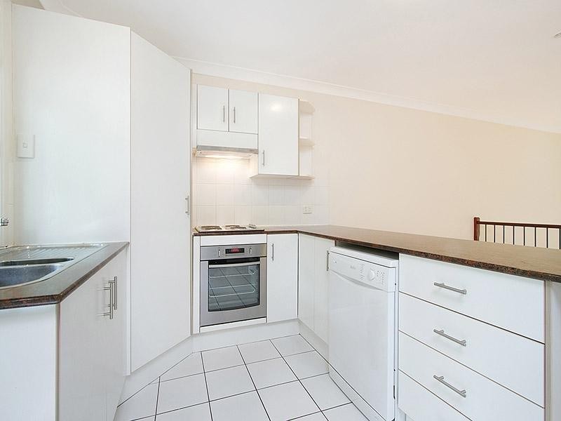 206 D`ARCY ROAD, Norman Park QLD 4170