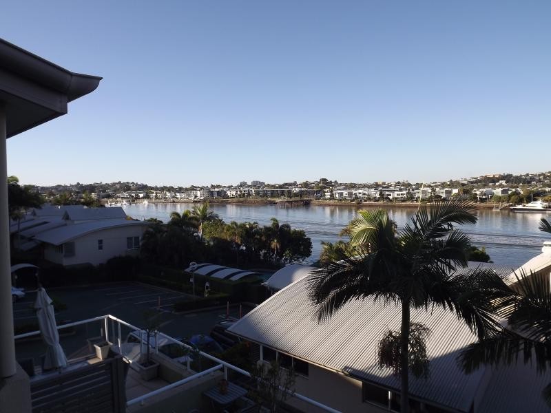 135 Macquarie Street, Teneriffe QLD 4005