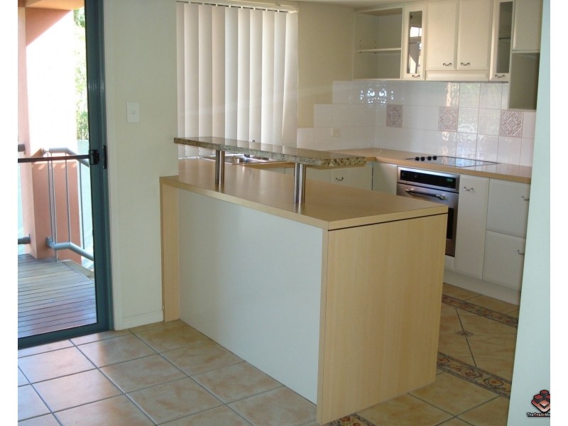 ID:3828038/20 Fairway Drive, Clear Island Waters QLD 4226