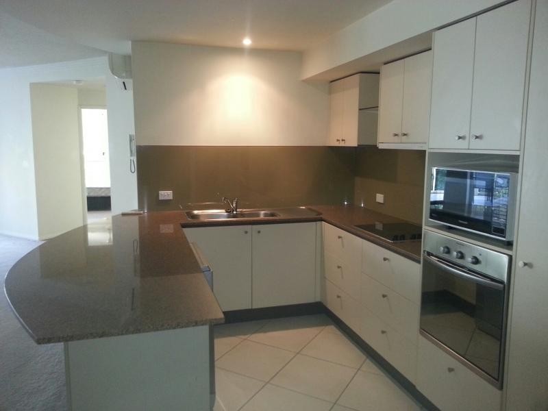 54/251 Varsity pde, Varsity Lakes QLD 4227