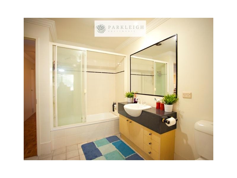 Unit 27 19 Dixon Street, New Farm QLD 4005