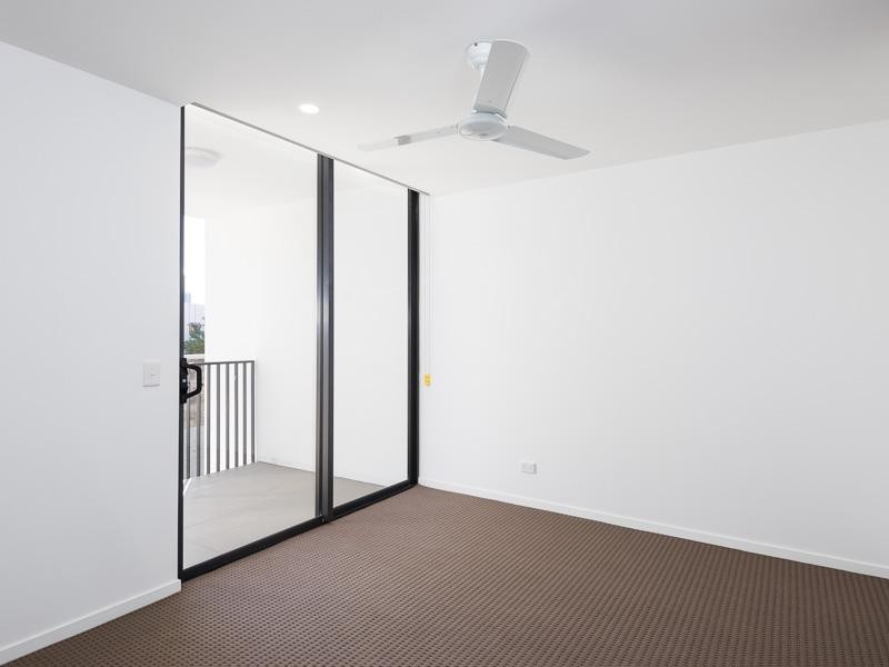 305 / 8 Masters Street, Newstead QLD 4006