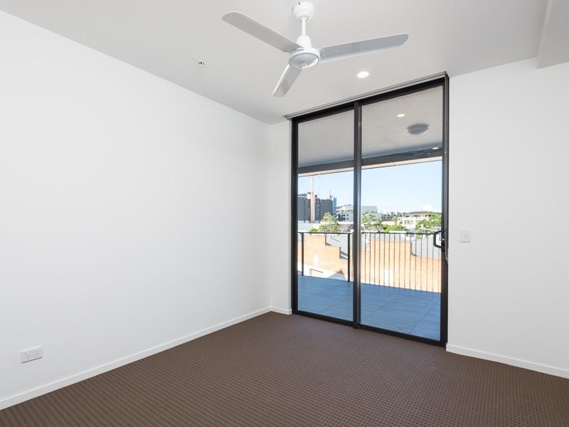 203 / 8 Masters Street, Newstead QLD 4006