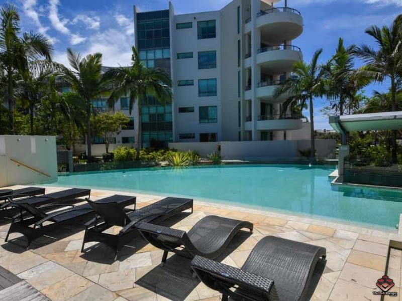 28 Bayview Street, Runaway Bay QLD 4216