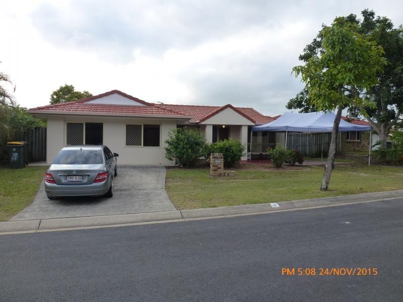 8 Nolan Place, Calamvale QLD 4116