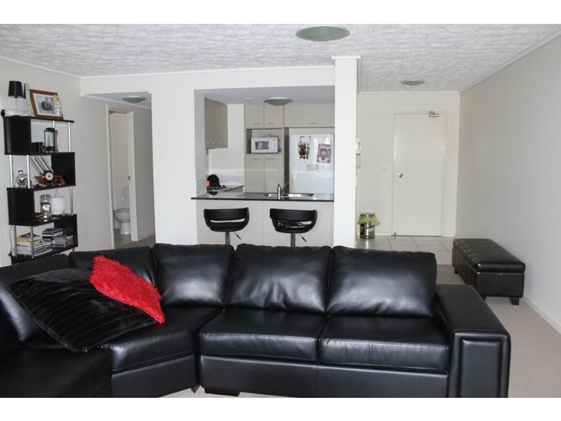 12/4 Grand Parade, Parrearra QLD 4575