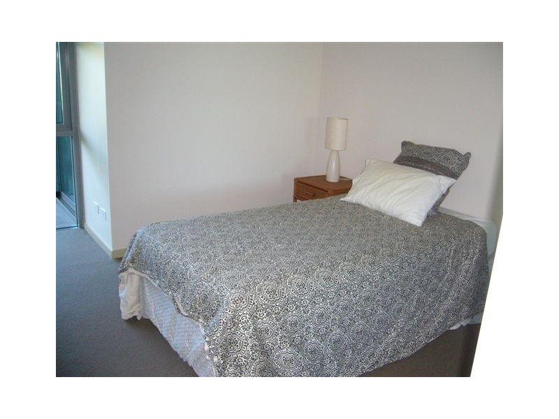 1205/6 Mariners Drive, Townsville City QLD 4810