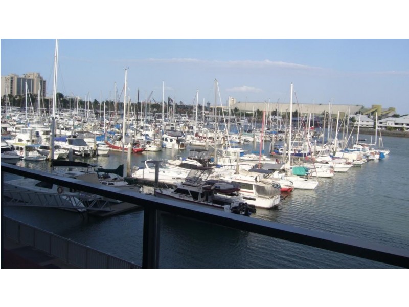 2307/6 Mariners Drive, Townsville City QLD 4810