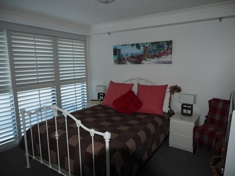 34/7 Oatland Esplanade, Runaway Bay QLD 4216