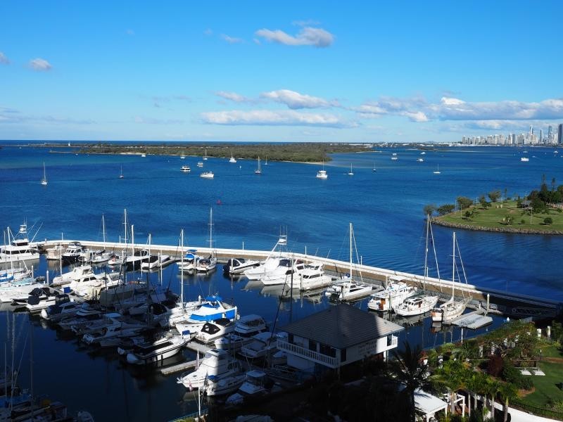 34/7 Oatland Esplanade, Runaway Bay QLD 4216