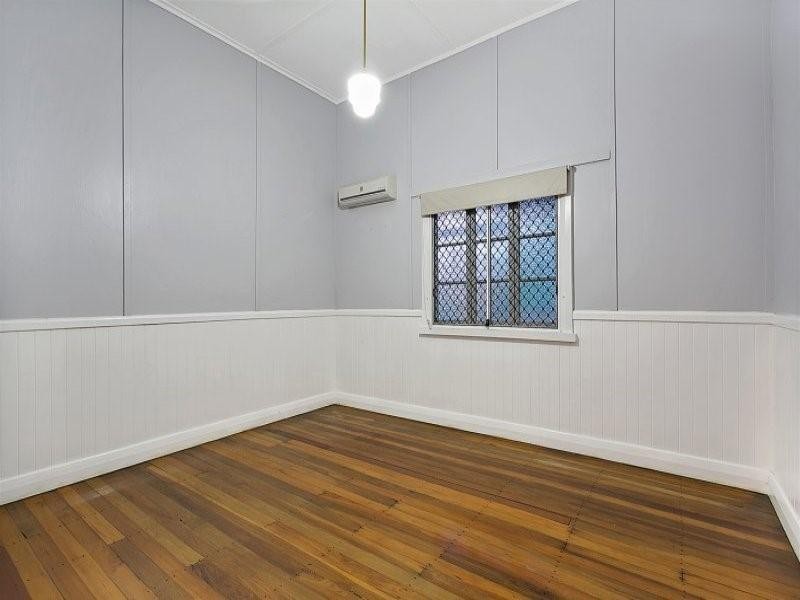 2A Martin Street, Freshwater QLD 4870