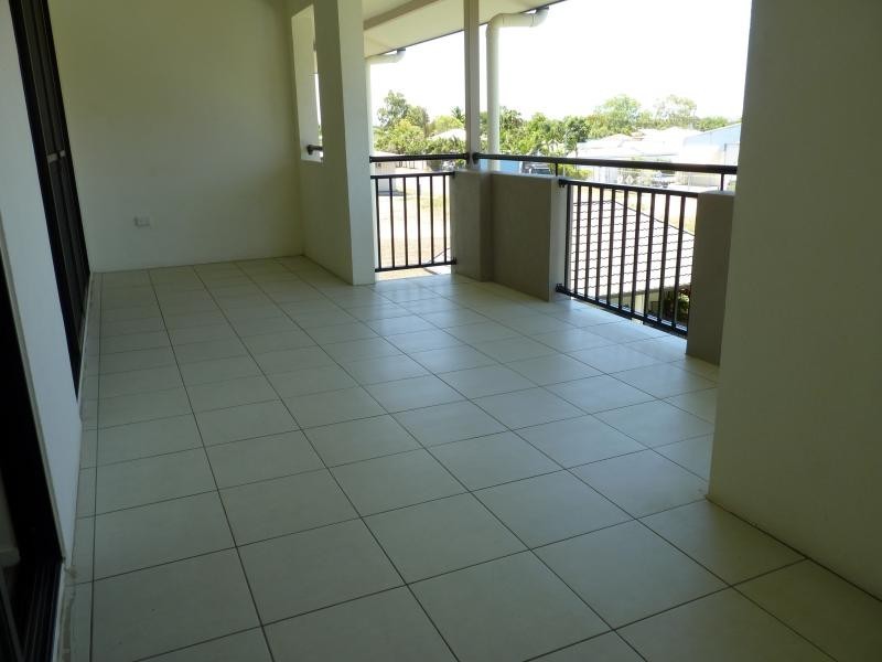 /6-24 Henry Street, West End QLD 4810