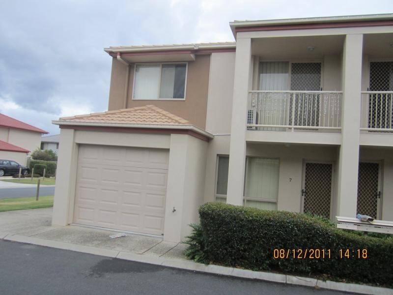 07 Johnston Street, Carina QLD 4152