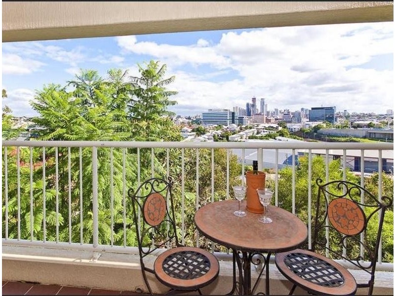 7 Boyd ST, Bowen Hills QLD 4006