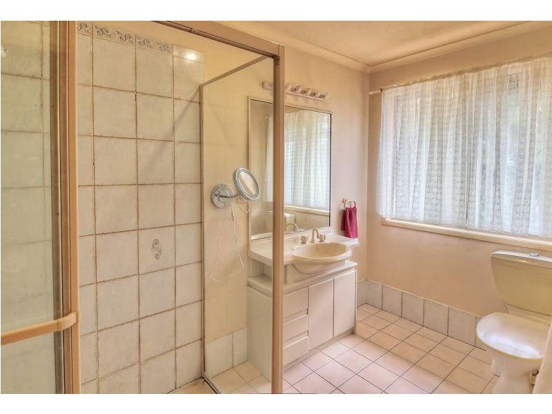 9 Nonda Place, Parkinson QLD 4115