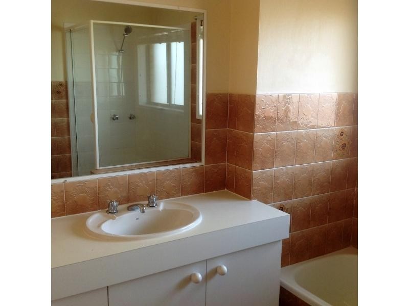 6/252 Marine Pde, Labrador QLD 4215