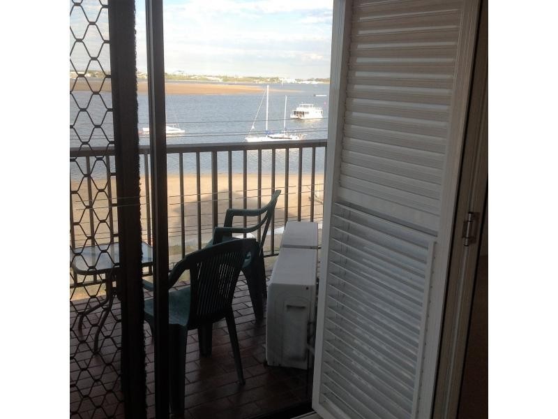 6/252 Marine Pde, Labrador QLD 4215