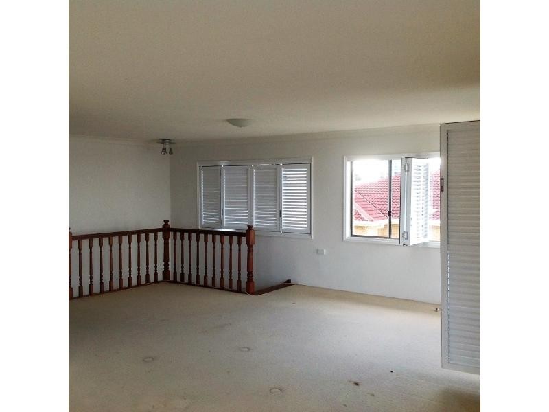 6/252 Marine Pde, Labrador QLD 4215