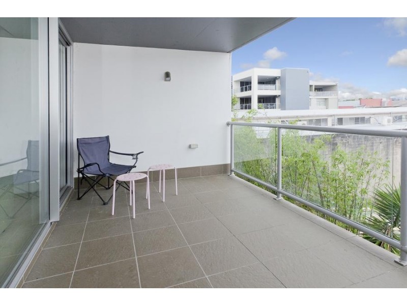 1 Ella St, Newstead QLD 4006