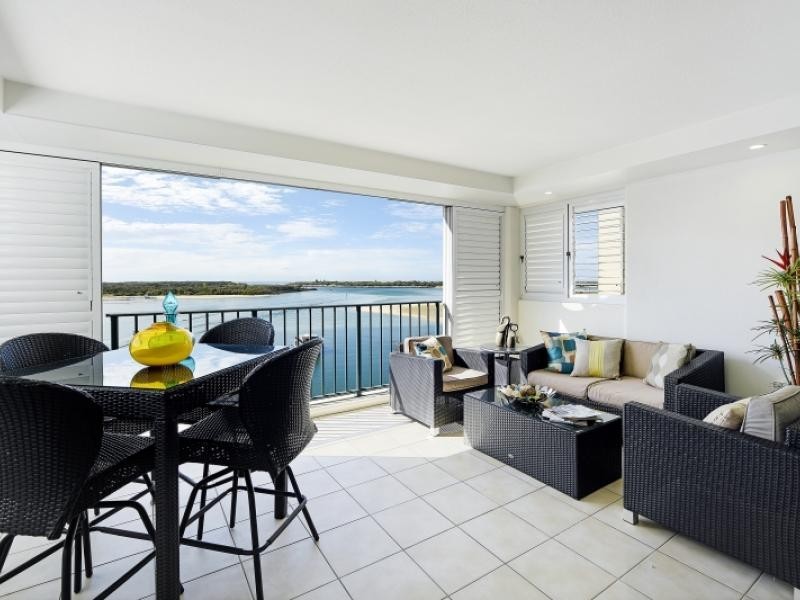 326 Marine Parade, Labrador QLD 4215