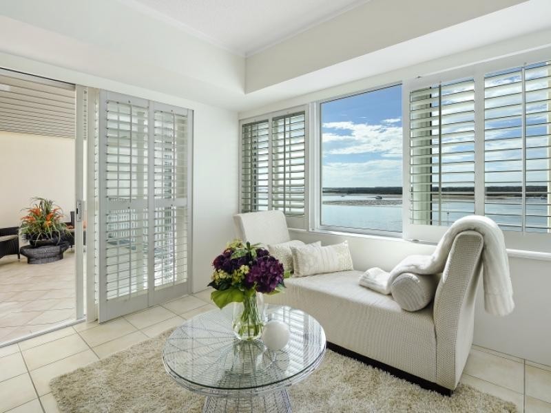 326 Marine Parade, Labrador QLD 4215