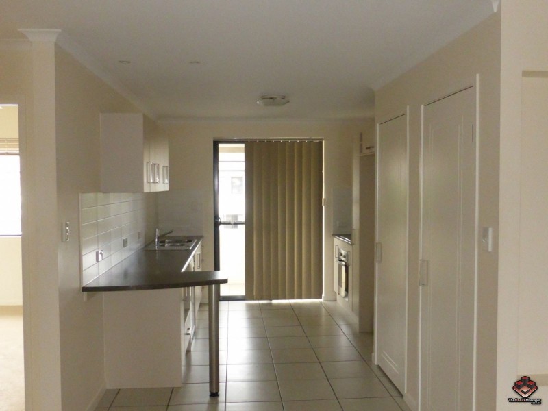 6-24 Henry Street, West End QLD 4810